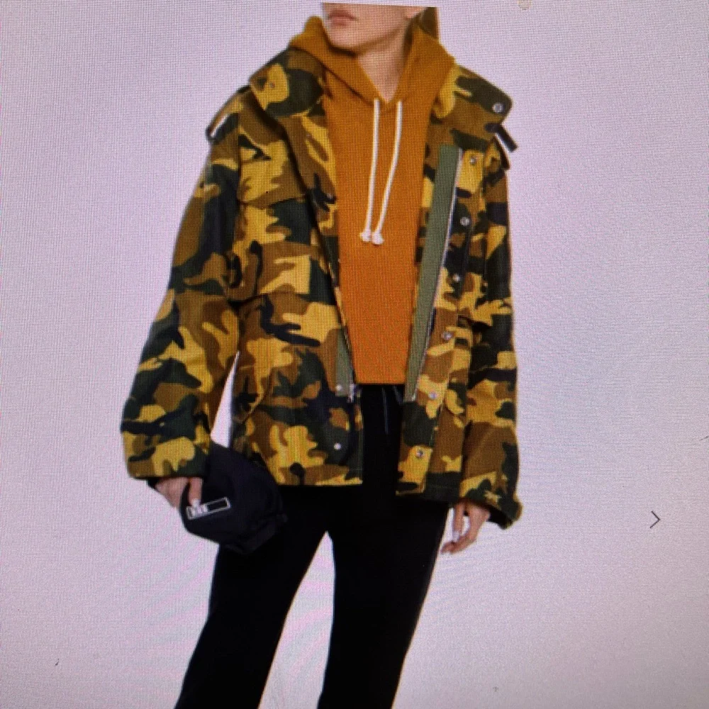Jacket - Picture 1 of 5